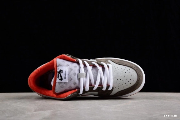 DH7782 001 x Dunk Nike Crushed SB D.C. Low 1221